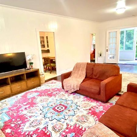 Your Hilo Homebase - Lovely 3 Bedroom In Heart Of Hilo With Ac! Exteriör bild