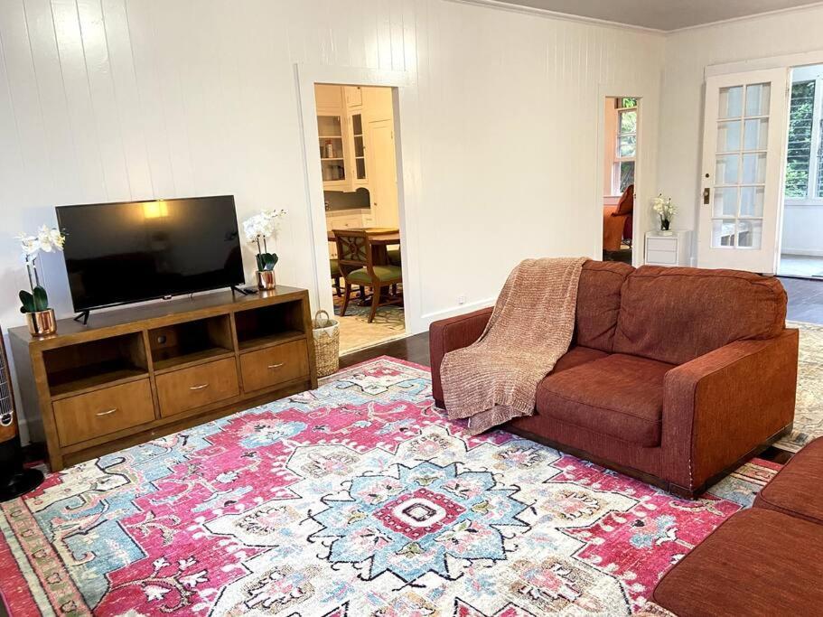 Your Hilo Homebase - Lovely 3 Bedroom In Heart Of Hilo With Ac! Exteriör bild