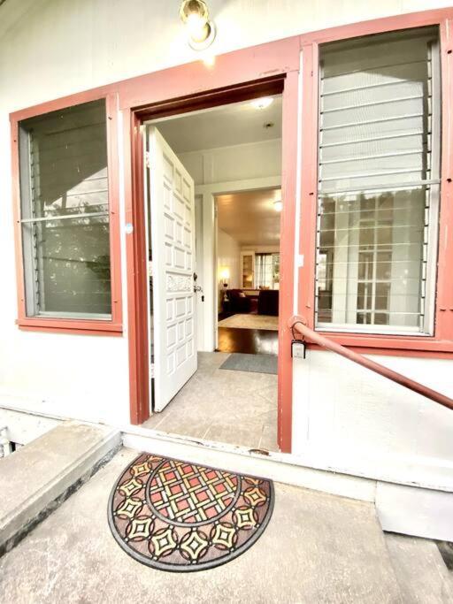 Your Hilo Homebase - Lovely 3 Bedroom In Heart Of Hilo With Ac! Exteriör bild