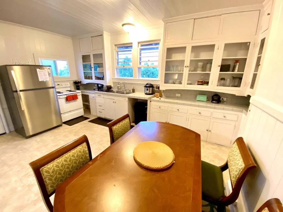 Your Hilo Homebase - Lovely 3 Bedroom In Heart Of Hilo With Ac! Exteriör bild