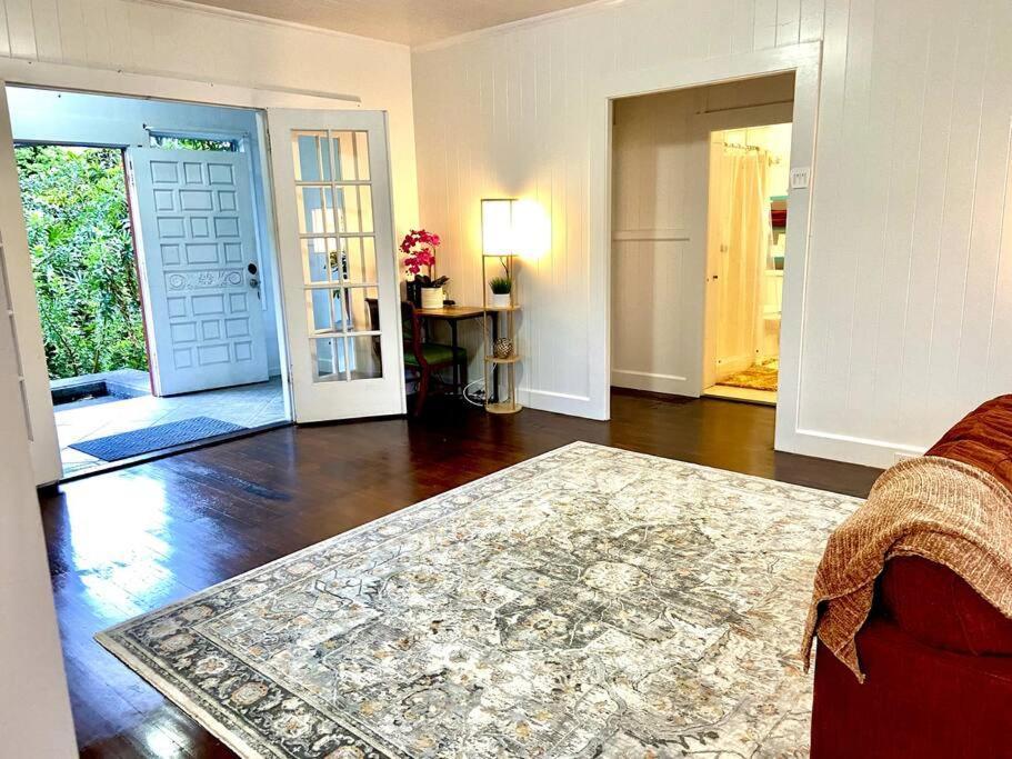 Your Hilo Homebase - Lovely 3 Bedroom In Heart Of Hilo With Ac! Exteriör bild