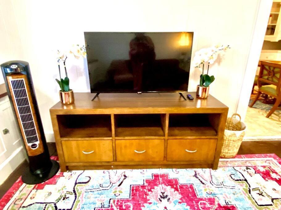 Your Hilo Homebase - Lovely 3 Bedroom In Heart Of Hilo With Ac! Exteriör bild