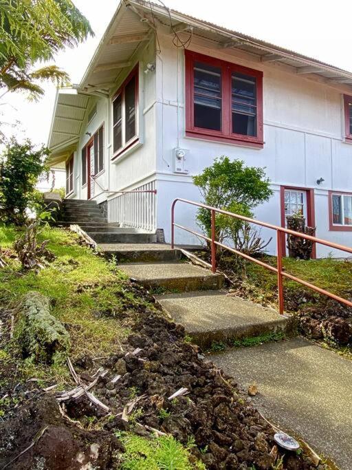 Your Hilo Homebase - Lovely 3 Bedroom In Heart Of Hilo With Ac! Exteriör bild